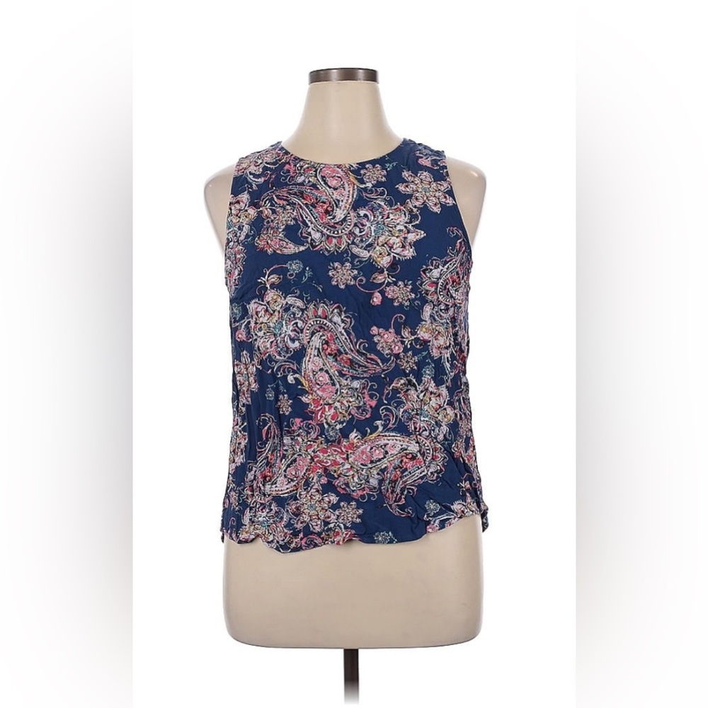 Brand:Pale Sky
Size:Small
Color:Navy Blue with colorful paisley print
